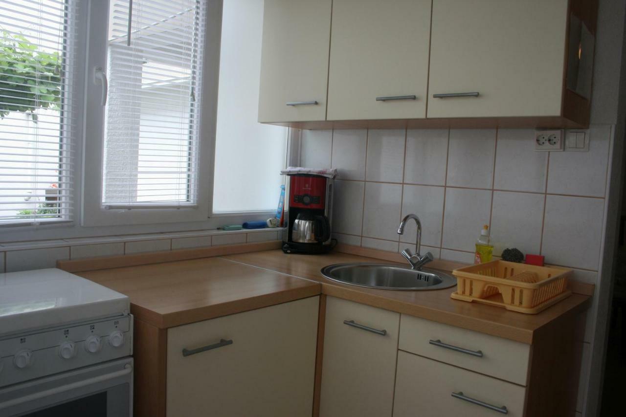 Apartman Elena Sveti Juraj Exteriör bild